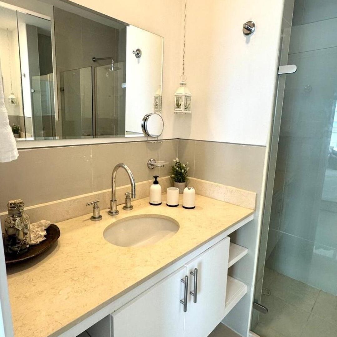 Apartamento Beachfront Luxury 2br - Pool, Balcony & Ocean Vie Cartagena