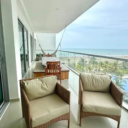 Beachfront Luxury 2br - Pool, Balcony & Ocean Vie Apartamento *