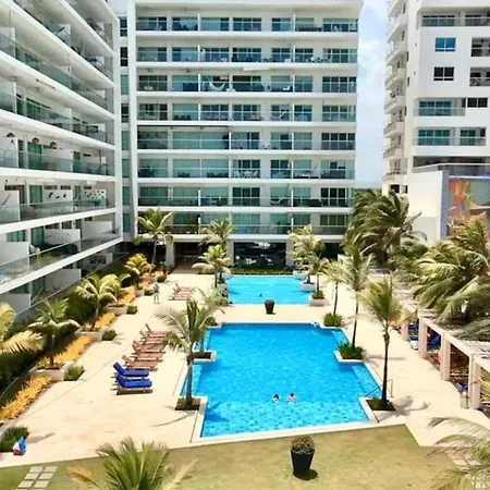 Beachfront Luxury 2br - Pool, Balcony & Ocean Vie Cartagena
